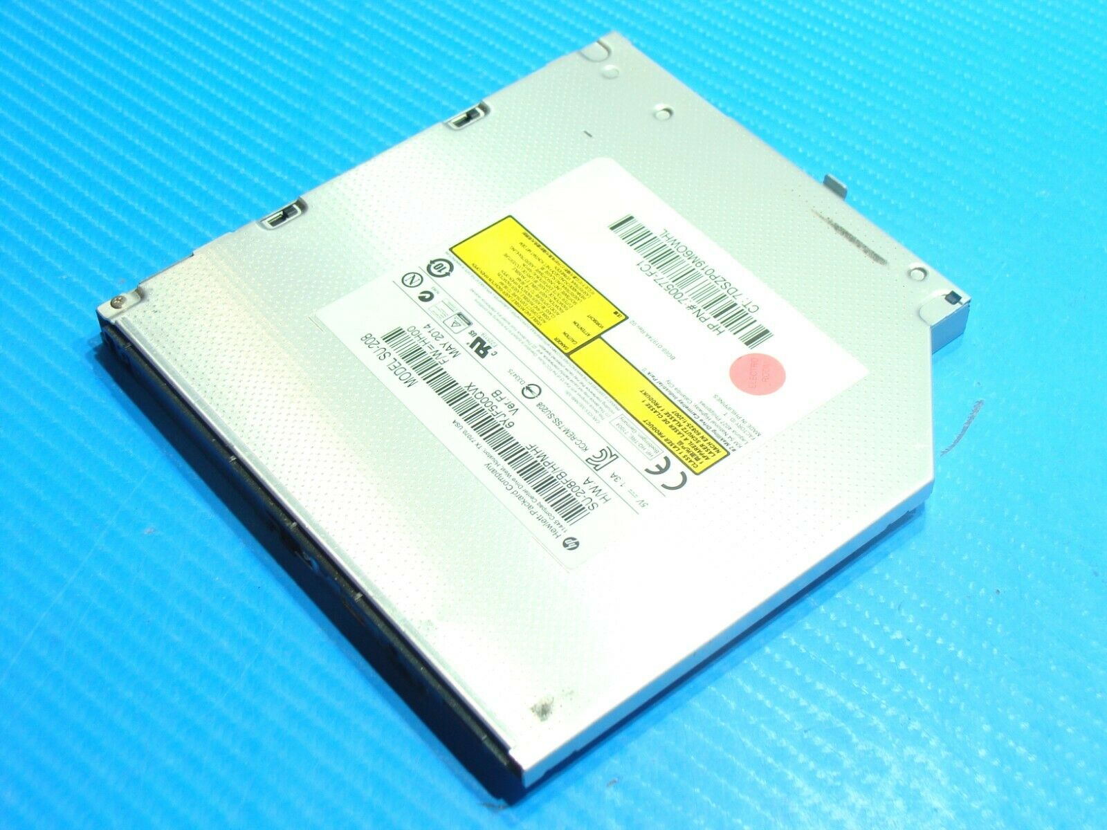 HP Notebook 15-g042ds 15.6