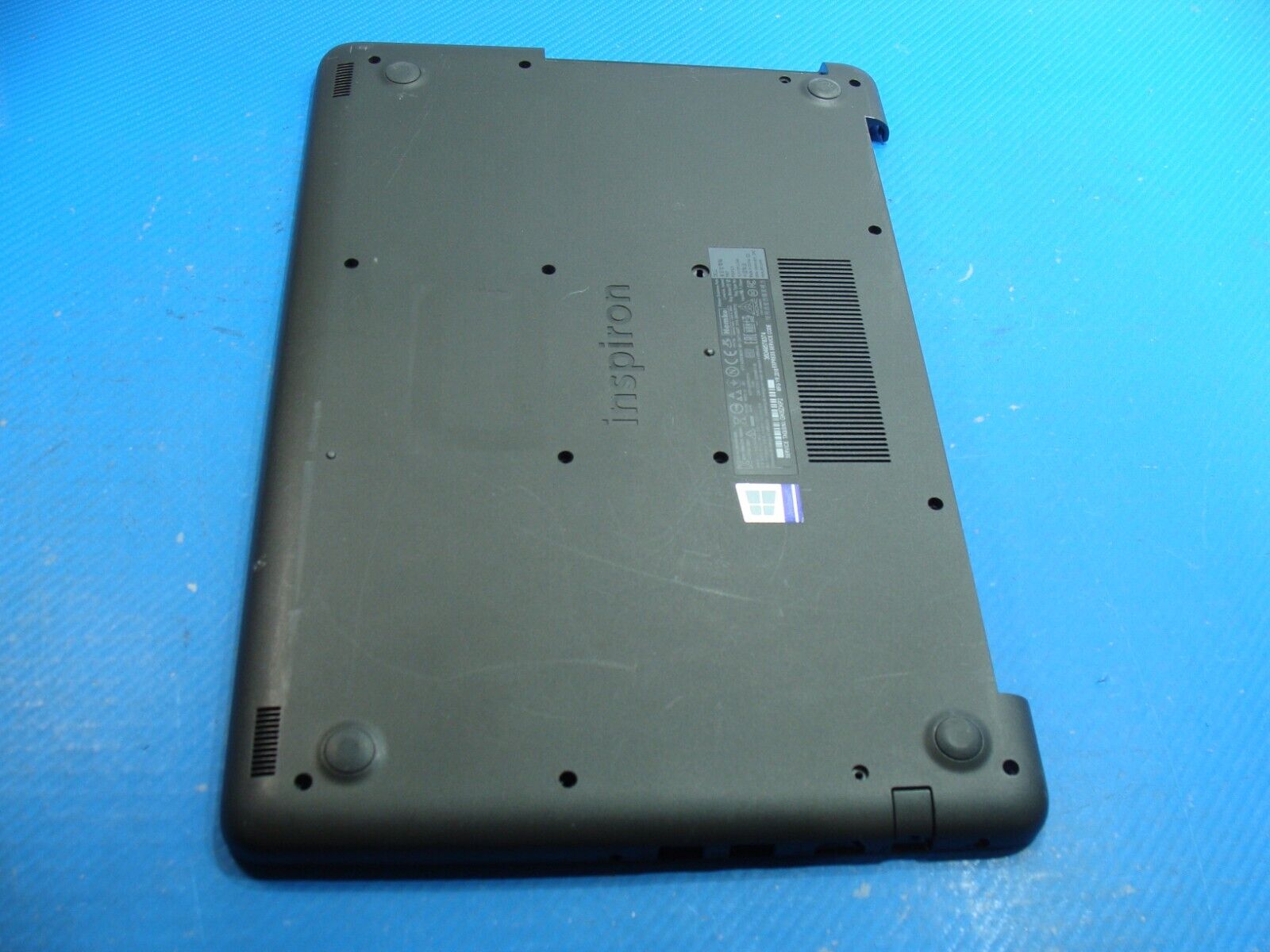 Dell Inspiron 15.6” 15 5567 Genuine Laptop Bottom Case Black T7J6N AP1P6000200
