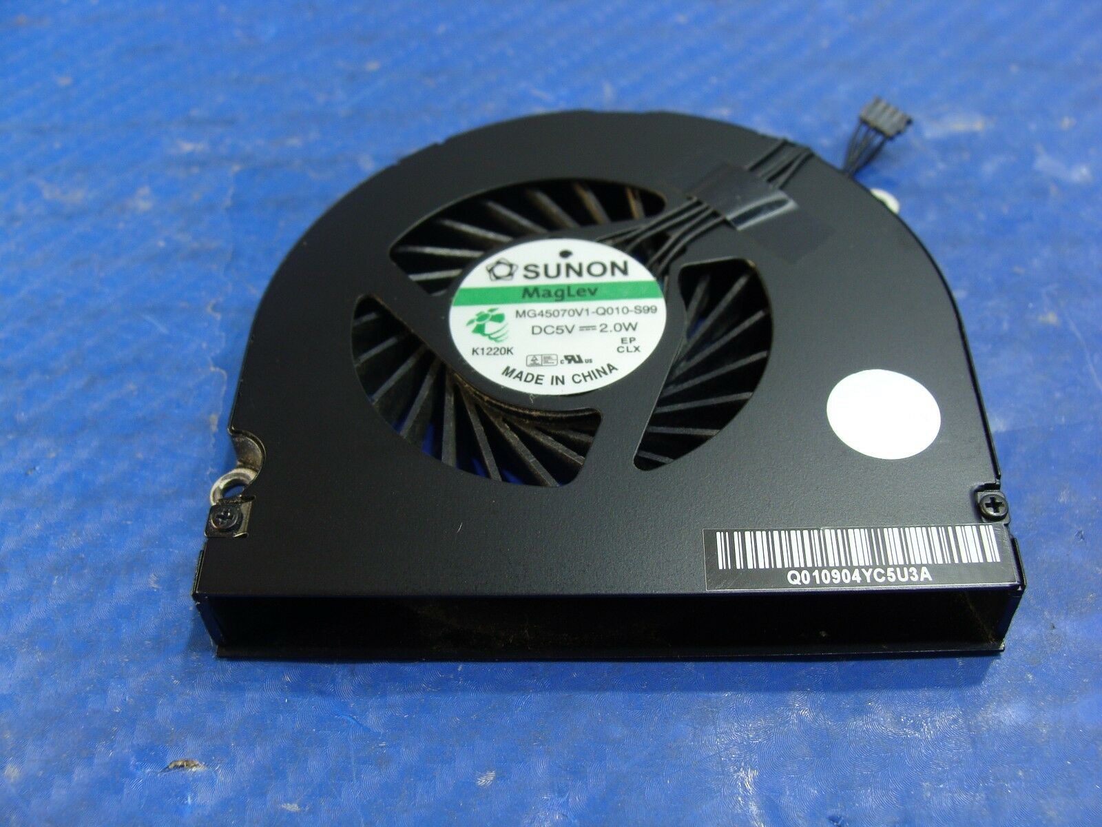 MacBook Pro A1297 MC725LL/A Early 2011 17