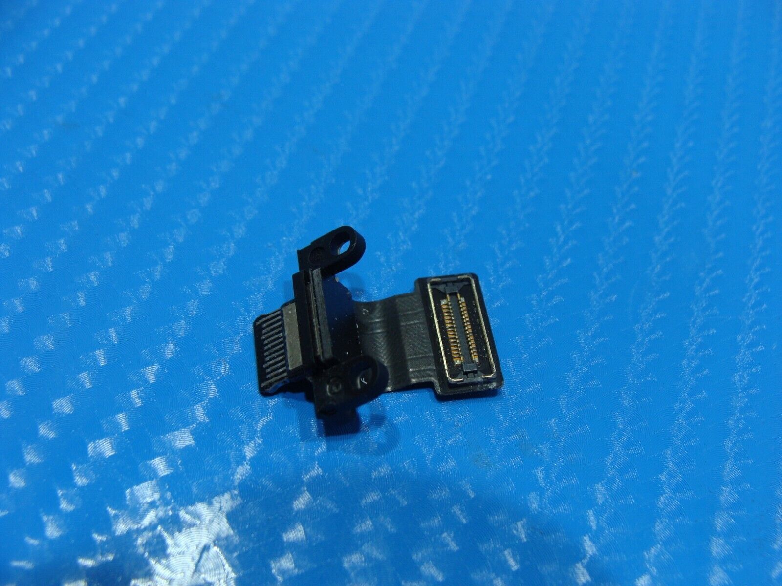 MacBook Pro A2485 16