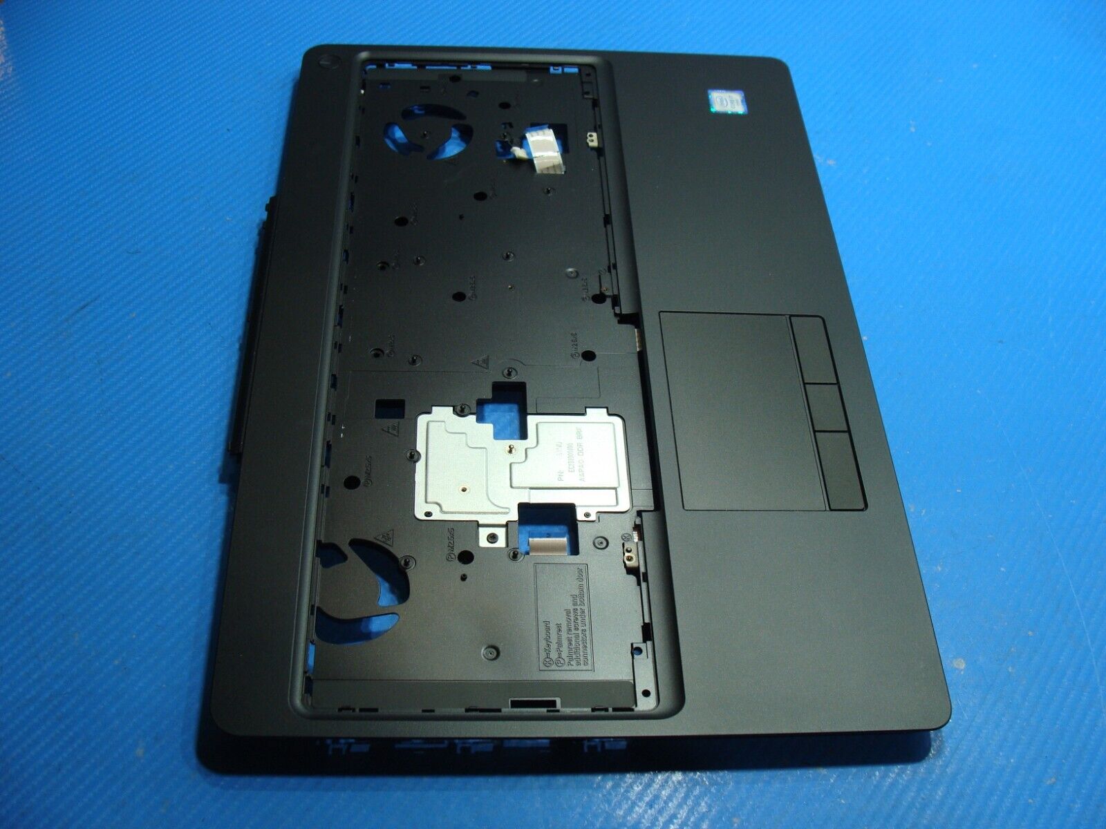 Dell Precision 15.6” 7520 Genuine Palmrest w/TouchPad A166PV AP1TS000300 Grade A