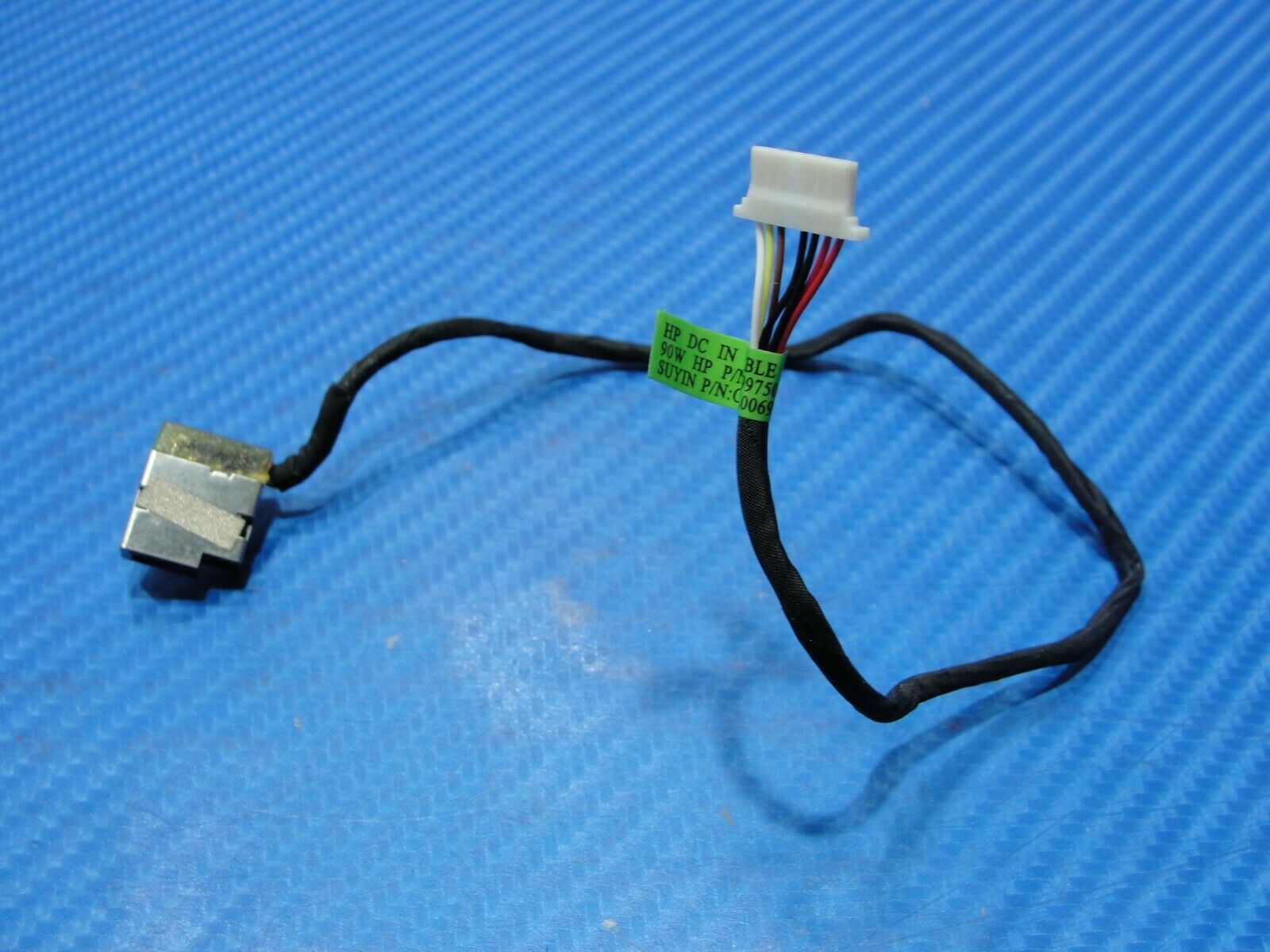 HP Pavilion 15-cs3073cl 15.6