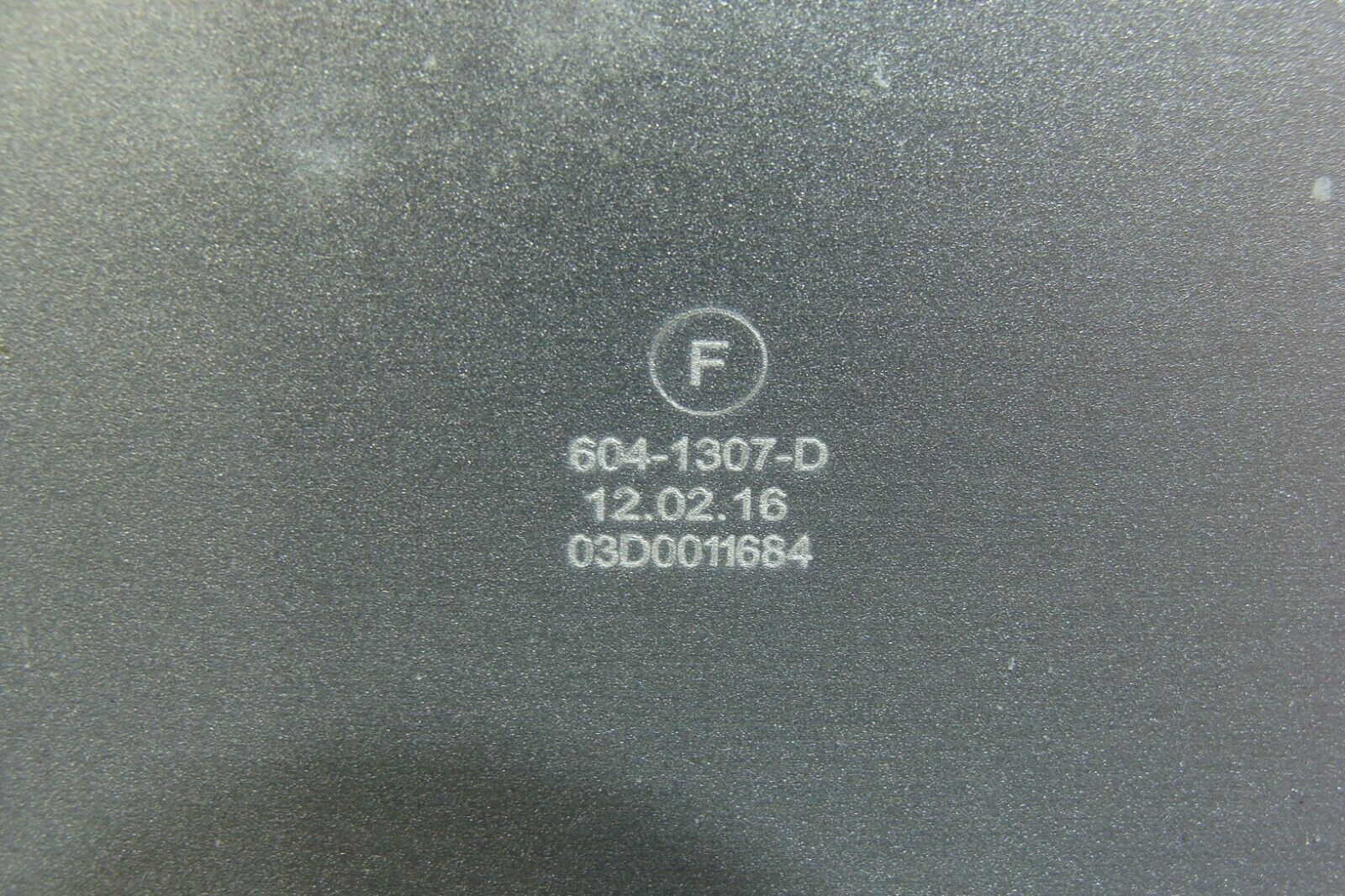 MacBook Air A1369 13 Mid 2011 MC965LL/A MC966LL/A Genuine Bottom Case 922-9968