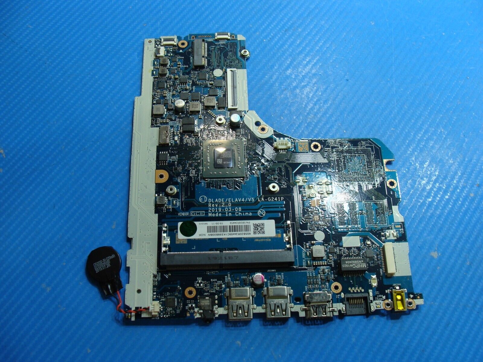Lenovo IdeaPad 130-15AST 15.6