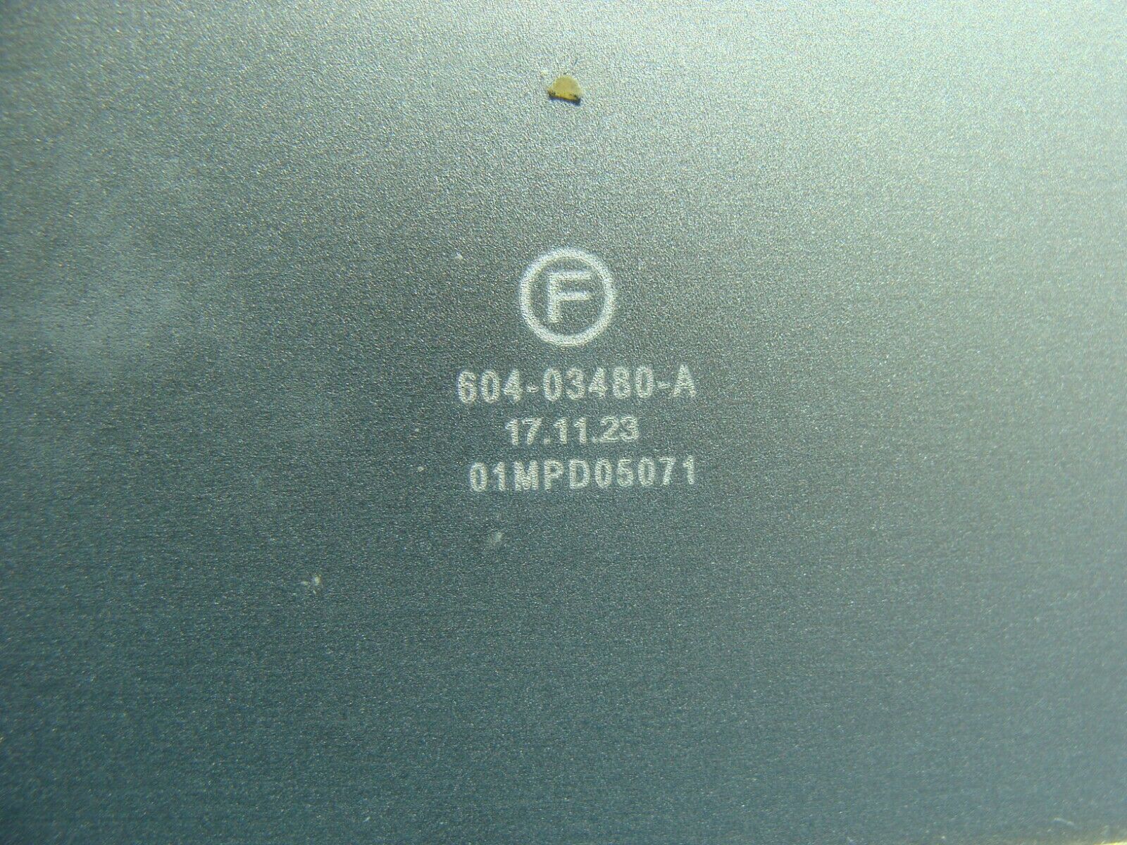 MacBook Pro A1398 MJLQ2LL/A MJLT2LL/A Mid 2015 15