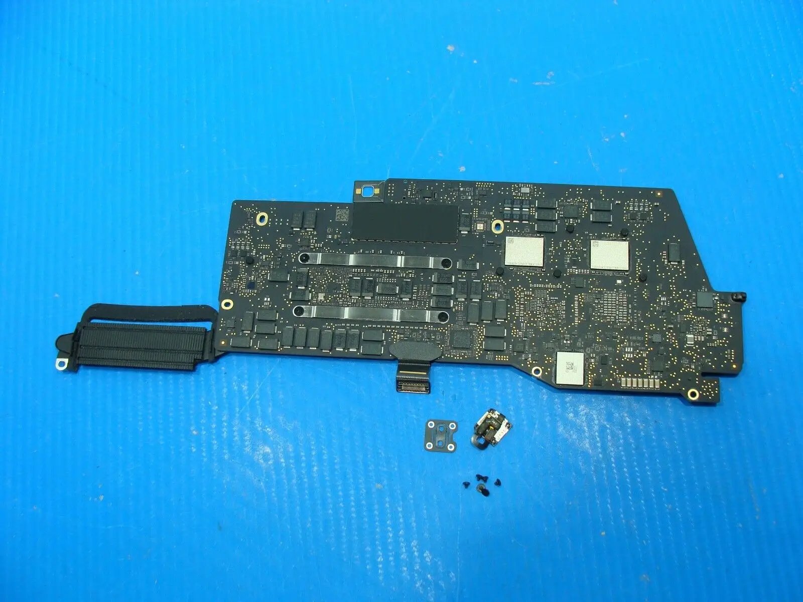 MacBook Pro A2159 13