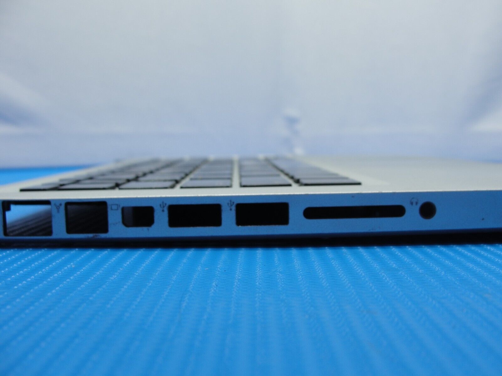 MacBook Pro A1278 2009 MB990LL/A 13