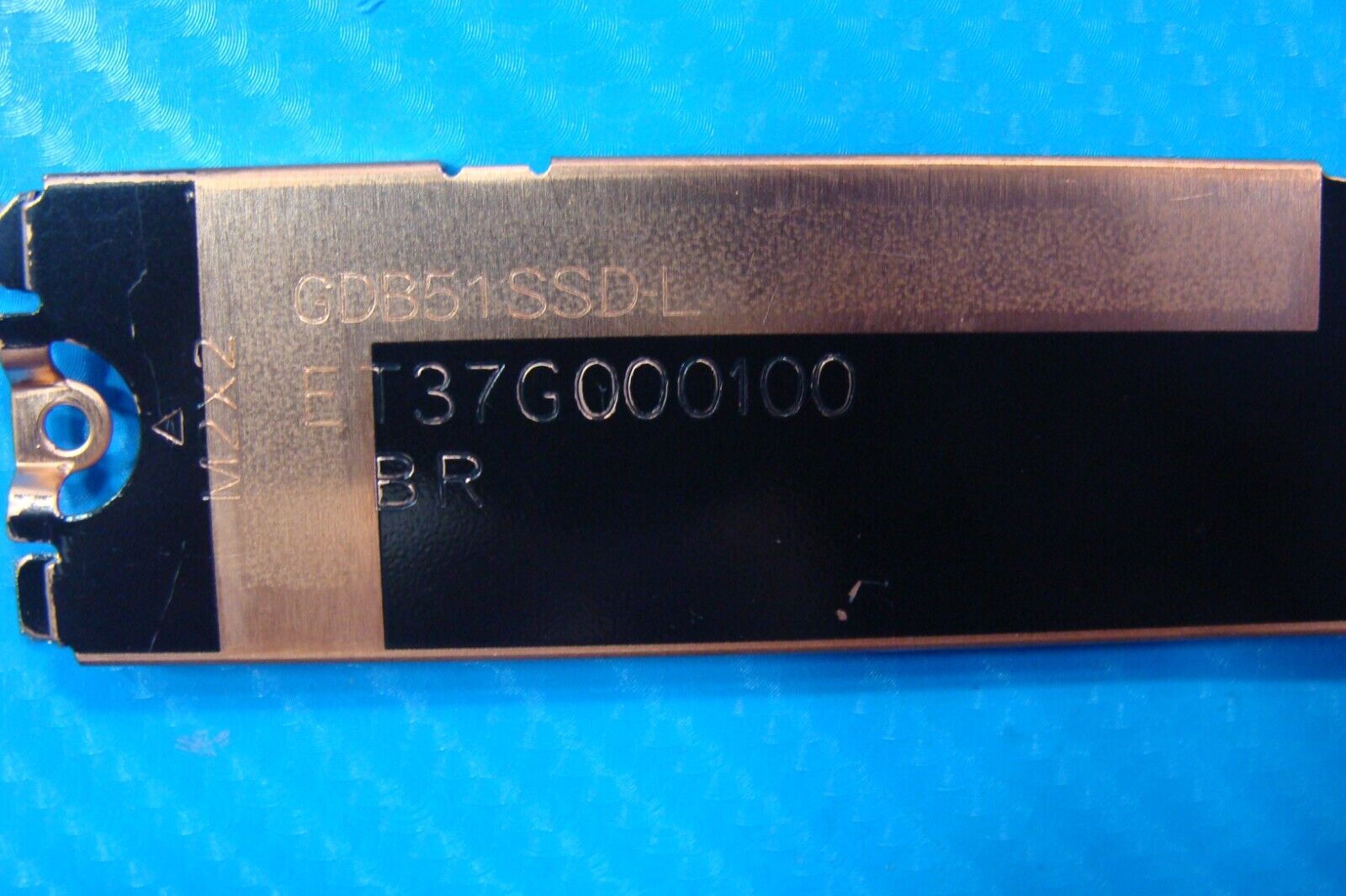 Dell Precision 15.6 5560 M.2 SSD Left Thermal Bracket w/Screw VTXN3 ET37G000100