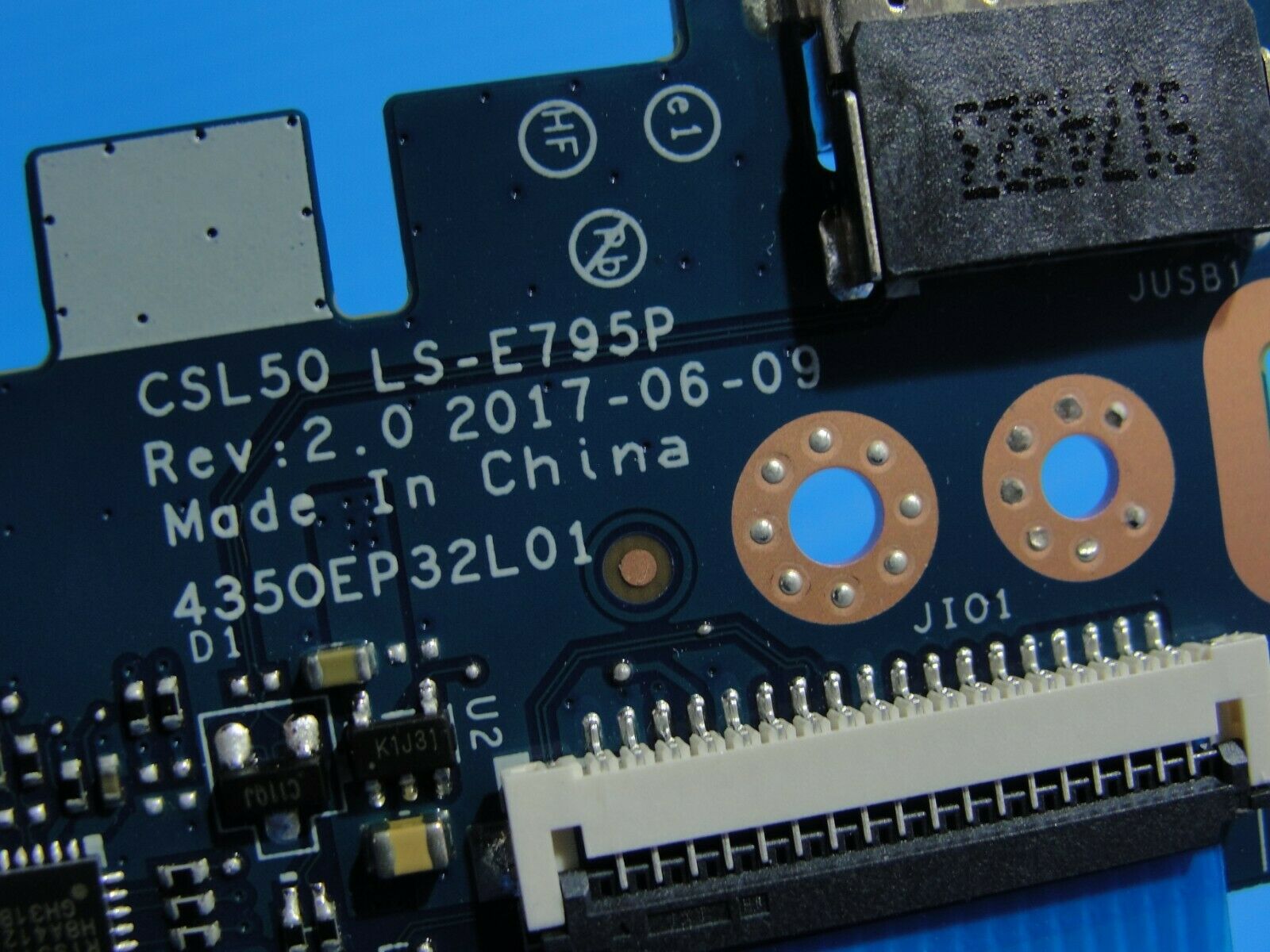 HP Notebook 15-bw035nr 15.6