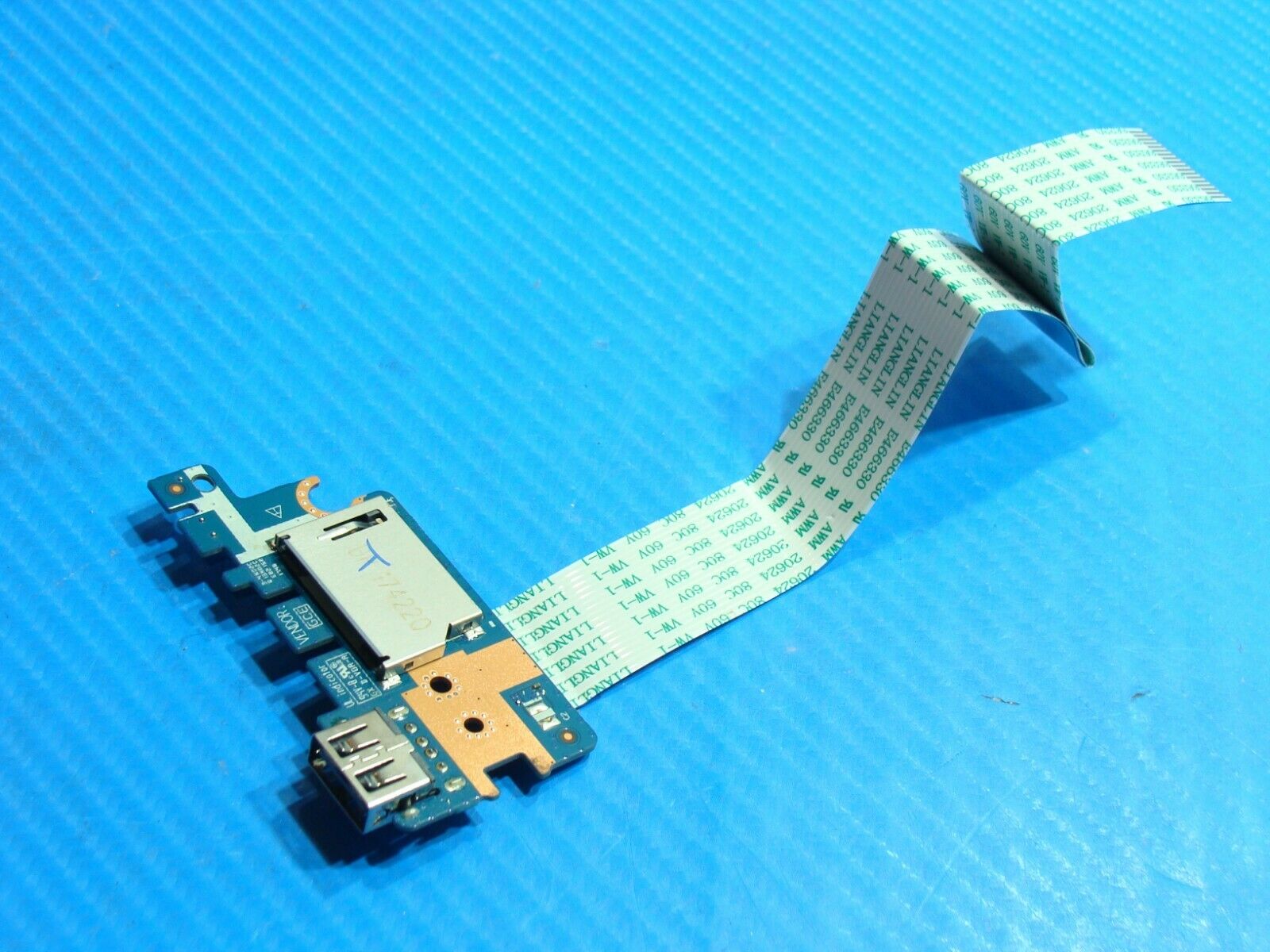 HP Notebook 15-bs033cl 15.6