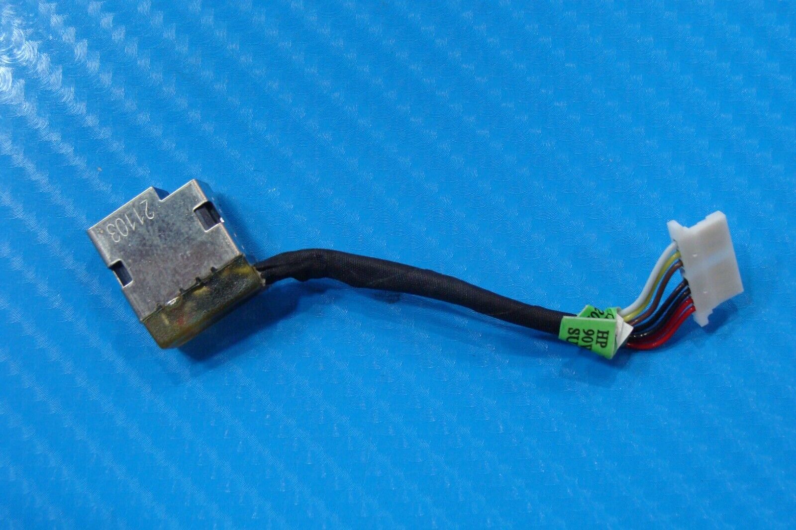 HP ENVY x360 15-ed1052ms 15.6