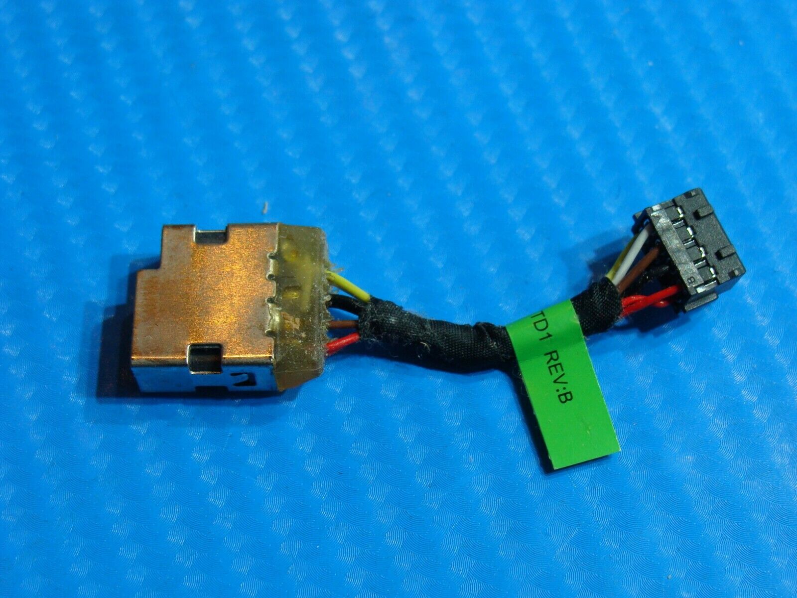 HP Notebook 15-f033wm 15.6