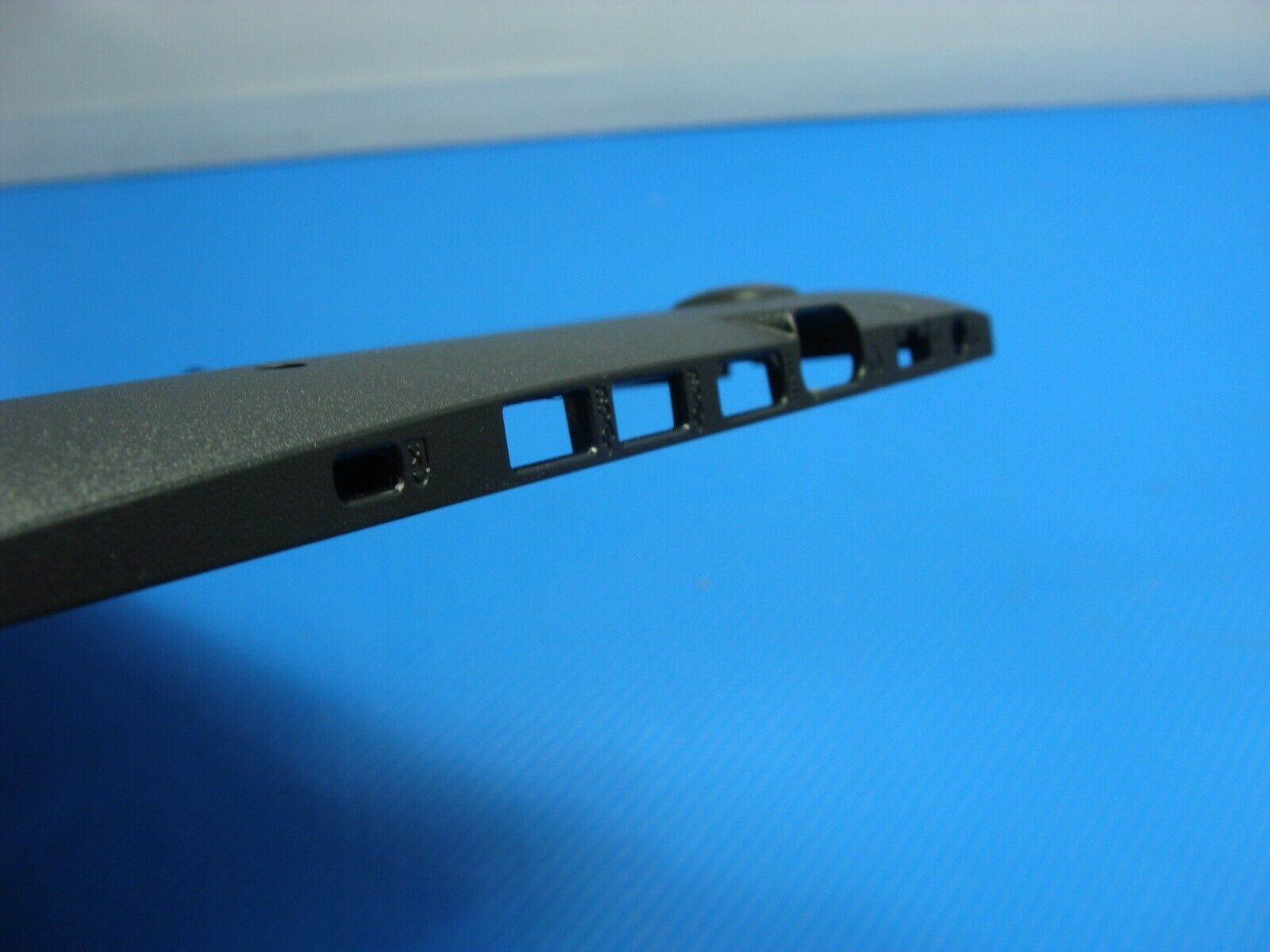 Asus F555LA-AB31 15.6