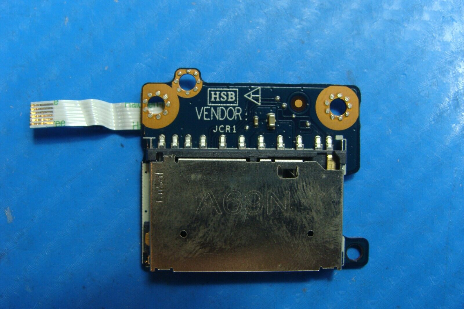 Lenovo Yoga 700-11ISK 80QE 11.6