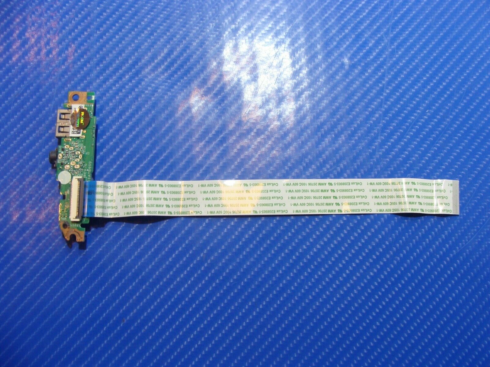 HP Pavilion 15-p045tx 15.6