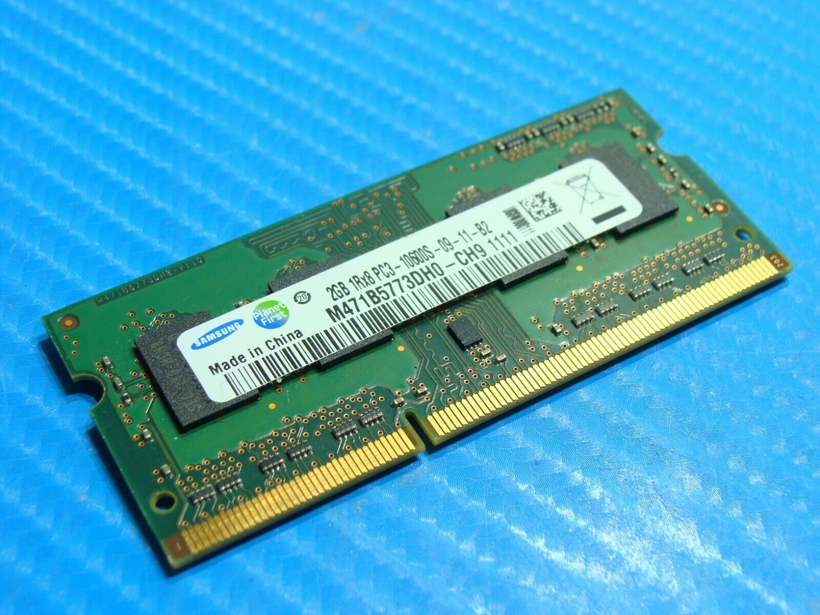 Toshiba S55t-A5334 Samsung 2GB PC3-10600S SO-DIMM RAM Memory M471B5773DH0-CH9 Samsung