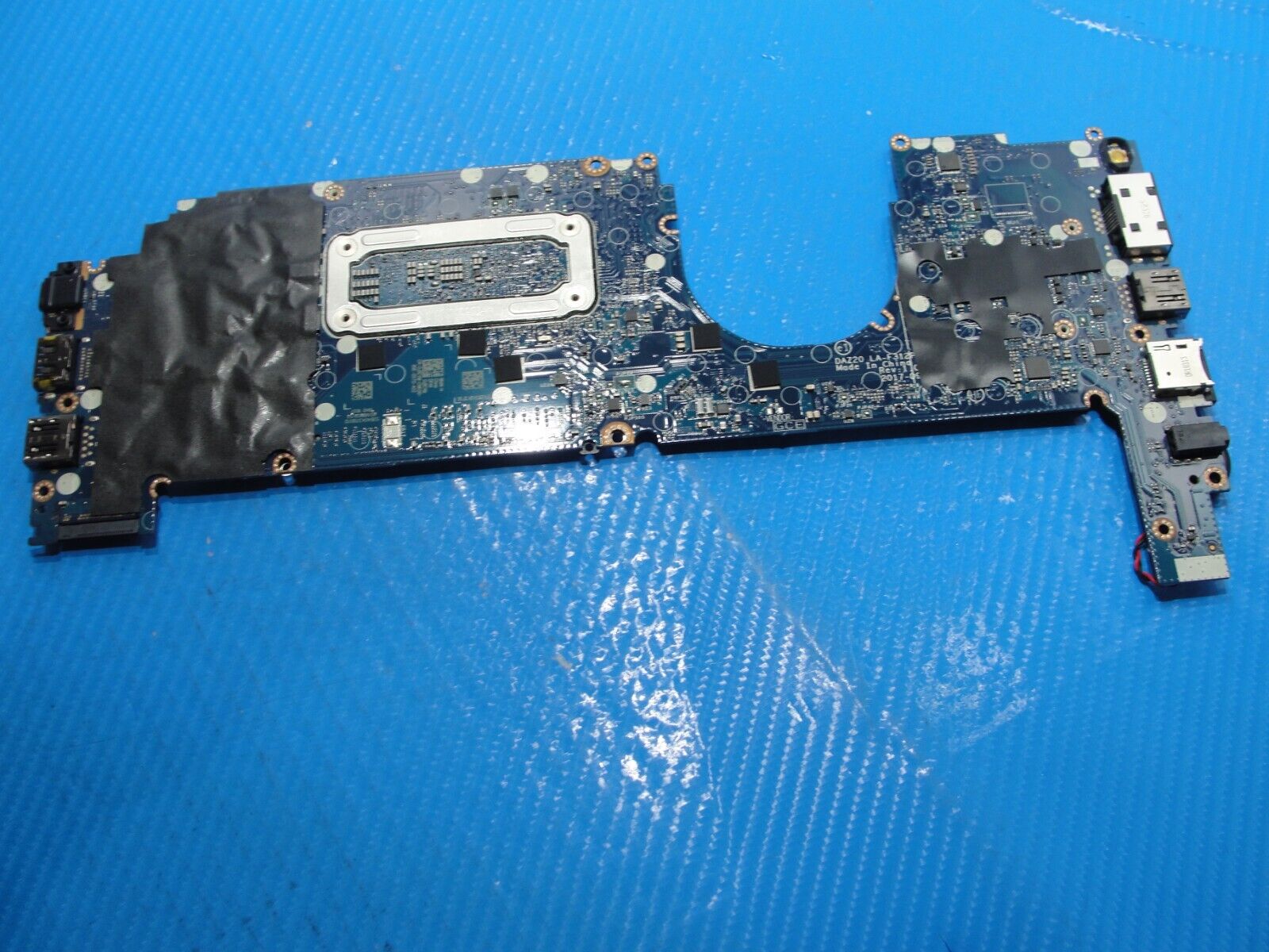 Dell Latitude 7390 13.3