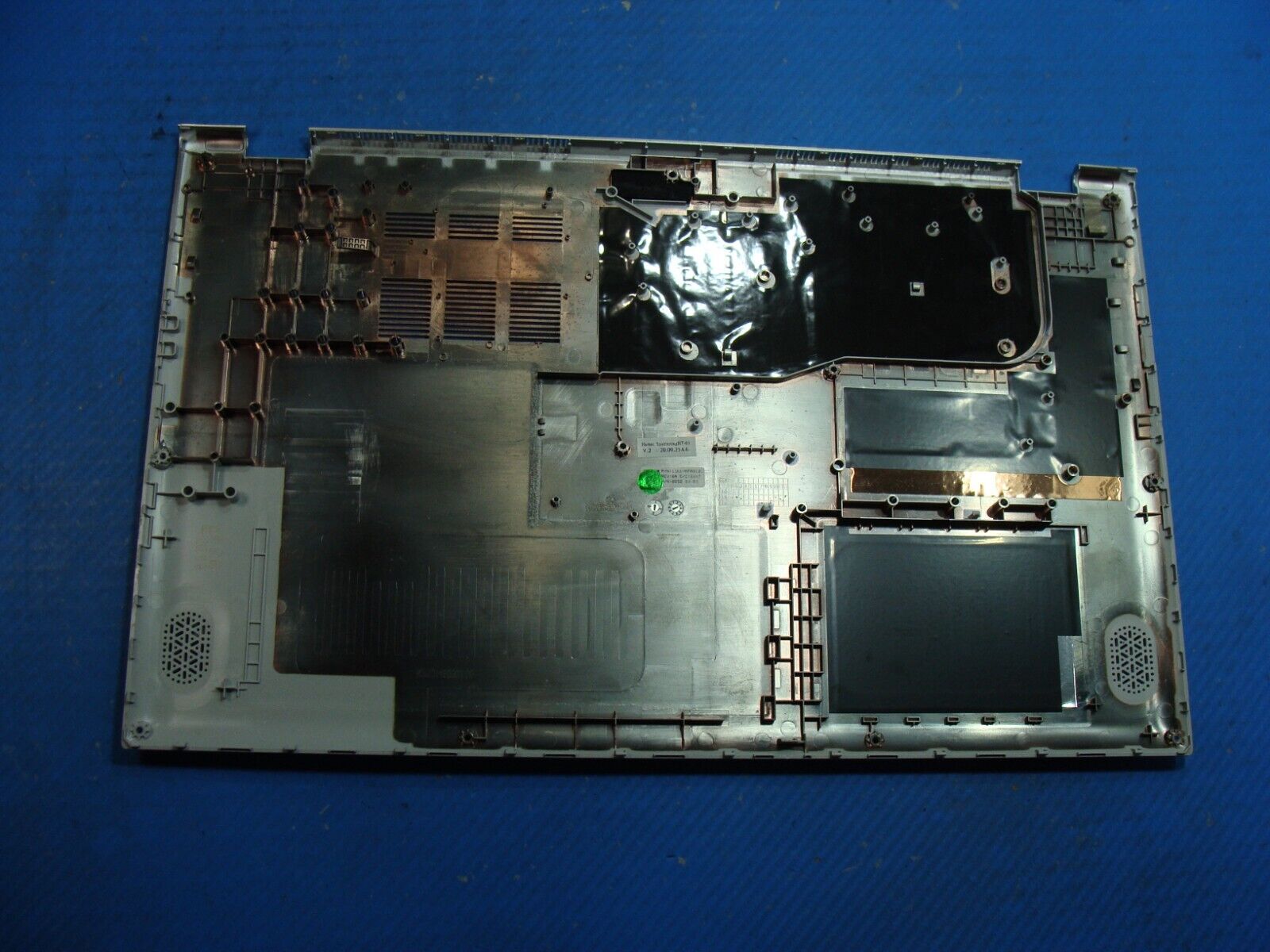 Asus VivoBook M712DA 17.3 Bottom Case Base Cover 13N1-AFA0101