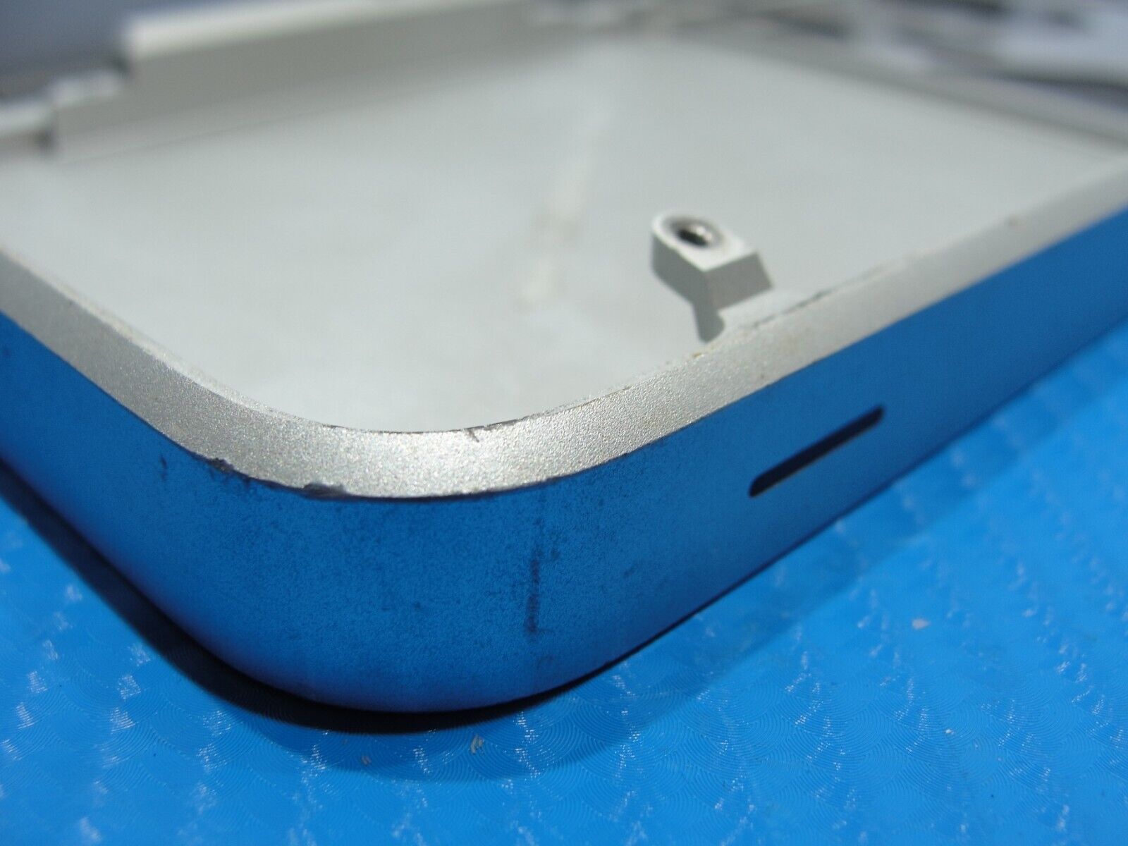 MacBook Pro A1278 2009 MB990LL/A 13