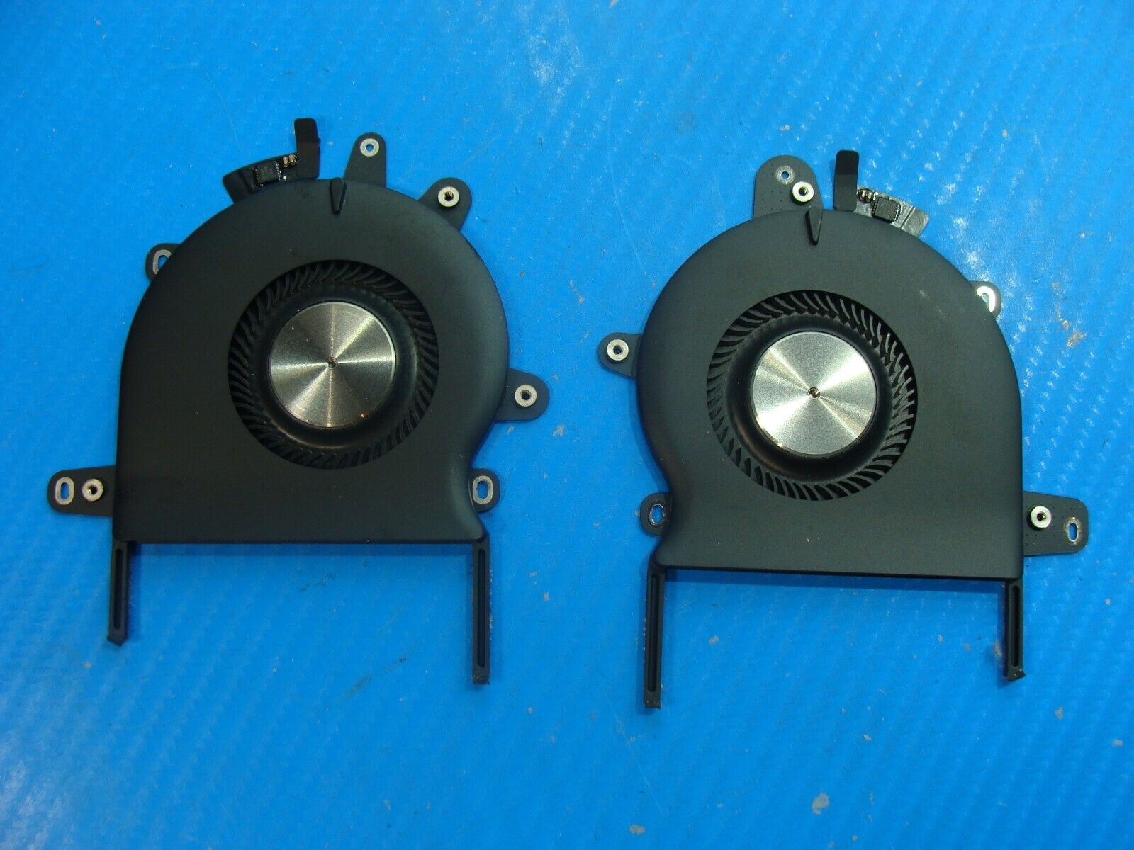 MacBook Pro A1706 13