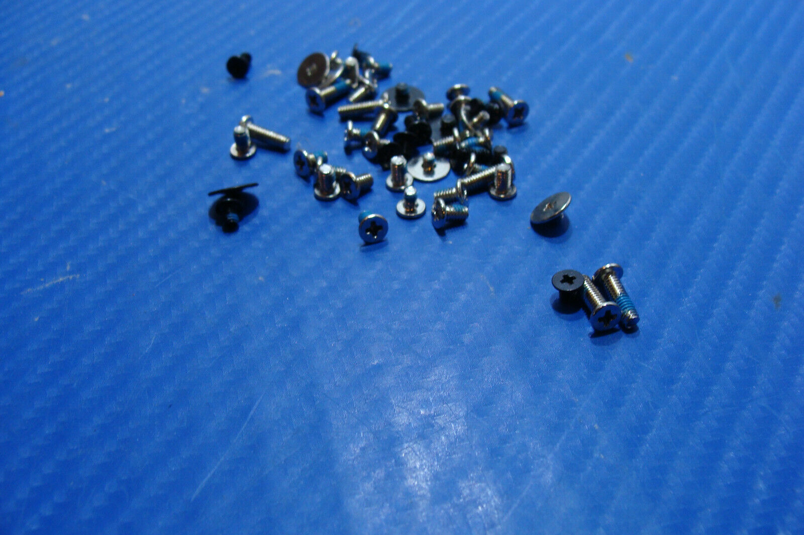 HP Envy 15-ae100 15.6