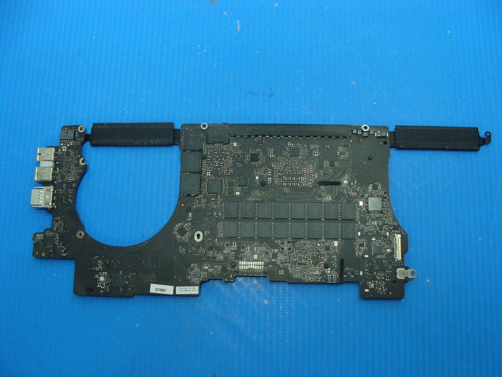 MacBook Pro A1398 2013 ME665LL i7-3740QM 2.7GHz 16GB Logic Board 661-7386 AS IS