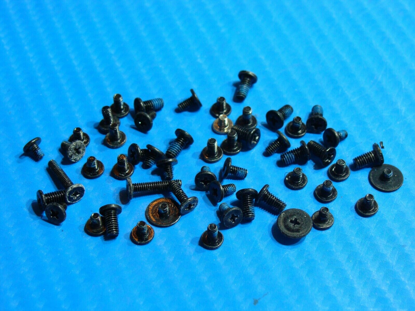 Asus K501UX-AH71 15.6