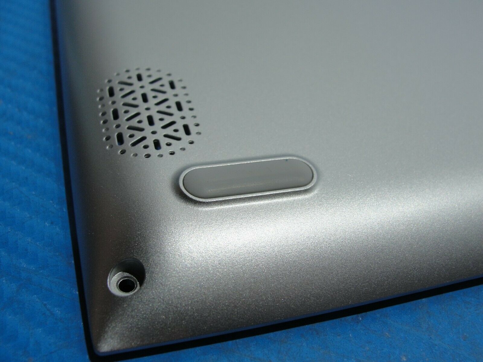 Asus VivoBook 15 F512J 15.6