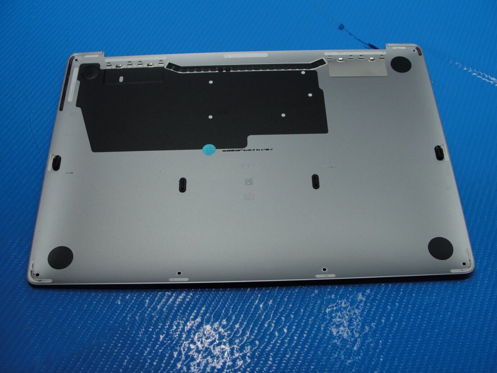 MacBook Pro A2289 13