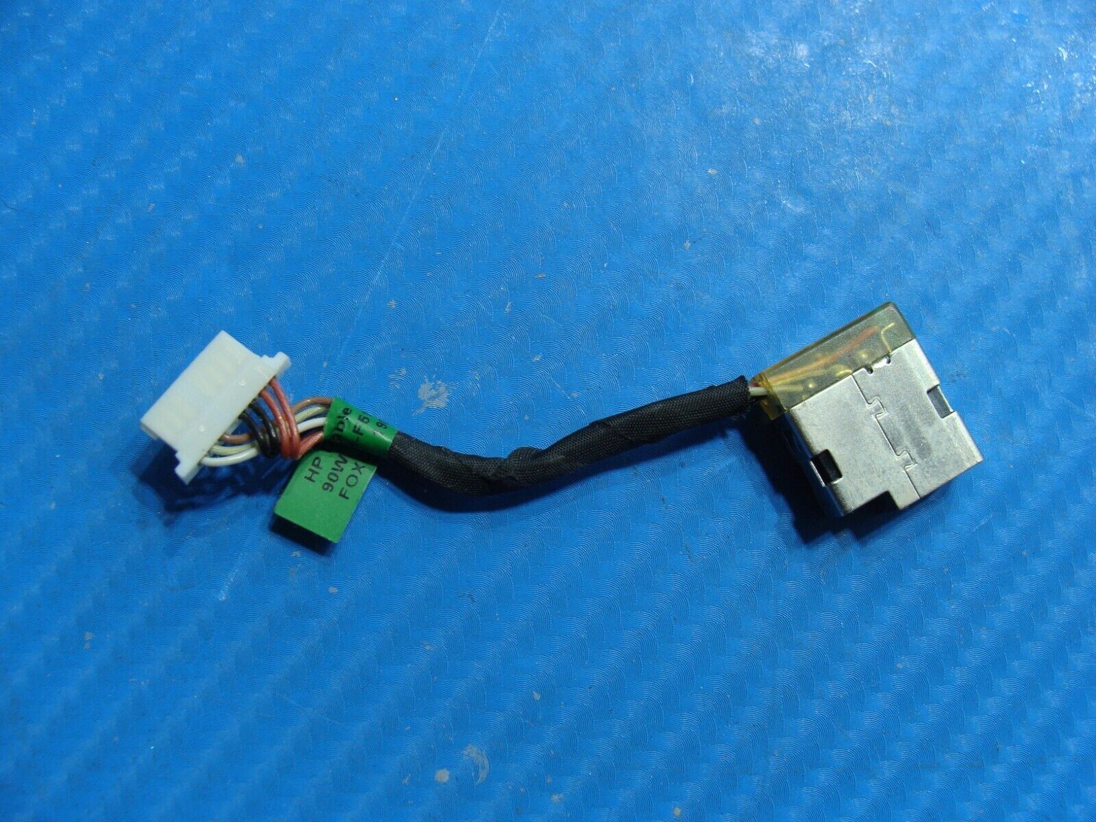 HP Pavilion x360 15-cr0085cl 15.6