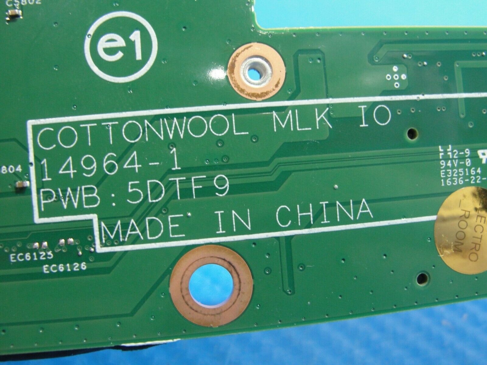 Dell Inspiron 13-7353 13.3