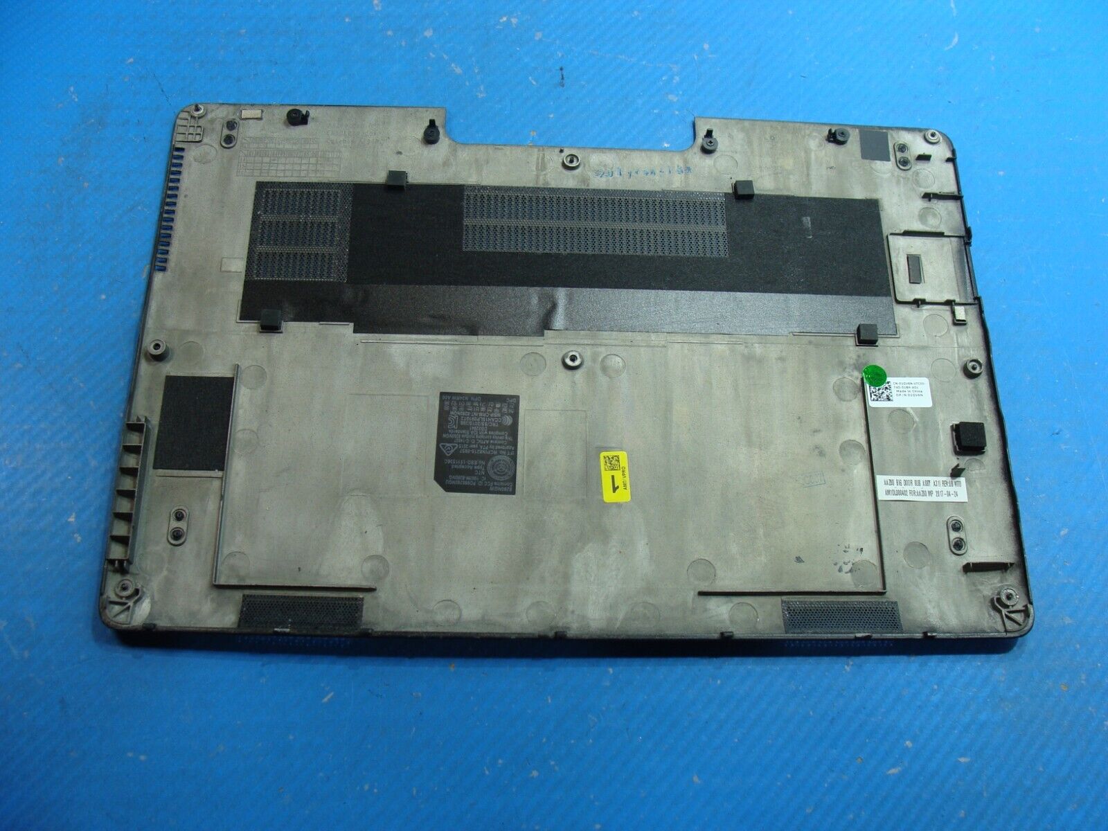 Dell Latitude E7470 14 Bottom Case Base Cover 1GV6N AM1DL000402