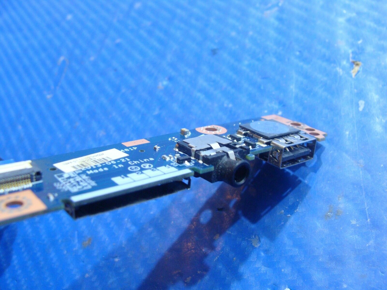 Toshiba E55t-A5320 15.6