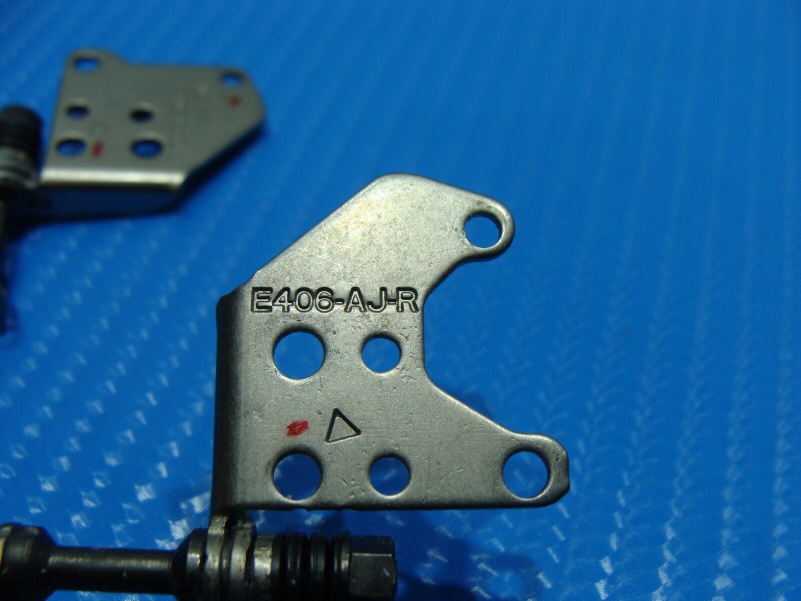 Asus Vivobook E406 14