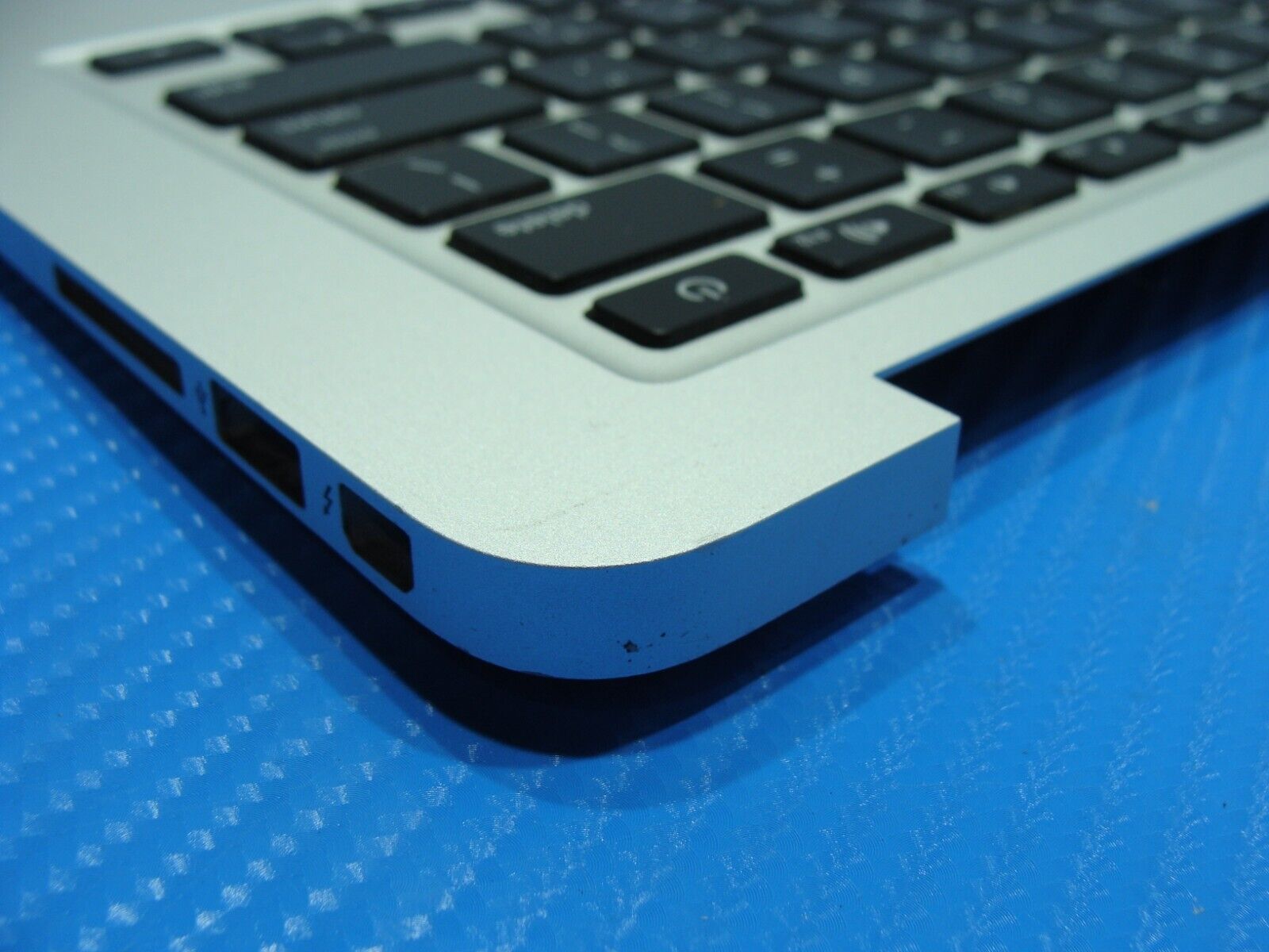 MacBook Air A1466 2015 MJVE2LL/A 13