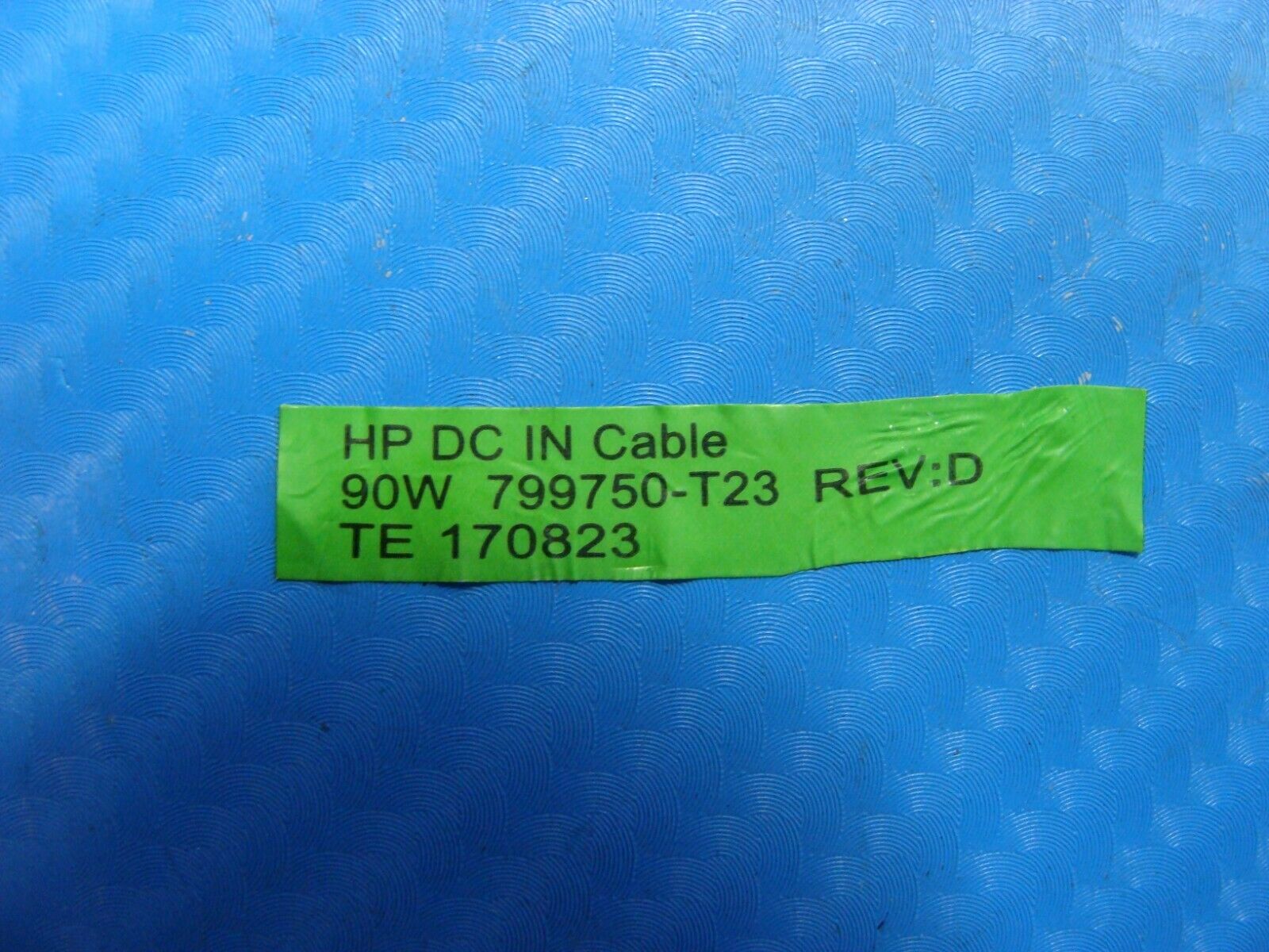 HP Stream 14-ax069st 14