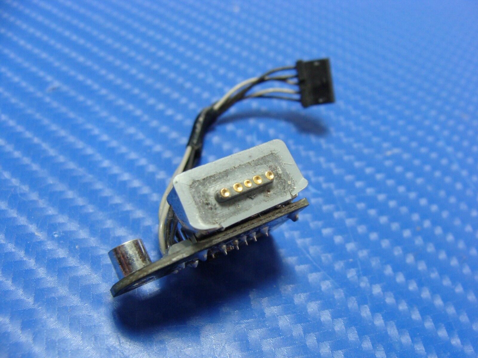 MacBook Pro A1297 MB604LL/A Early 2009 17" Genuine Laptop Magsafe Board 661-4950 Apple