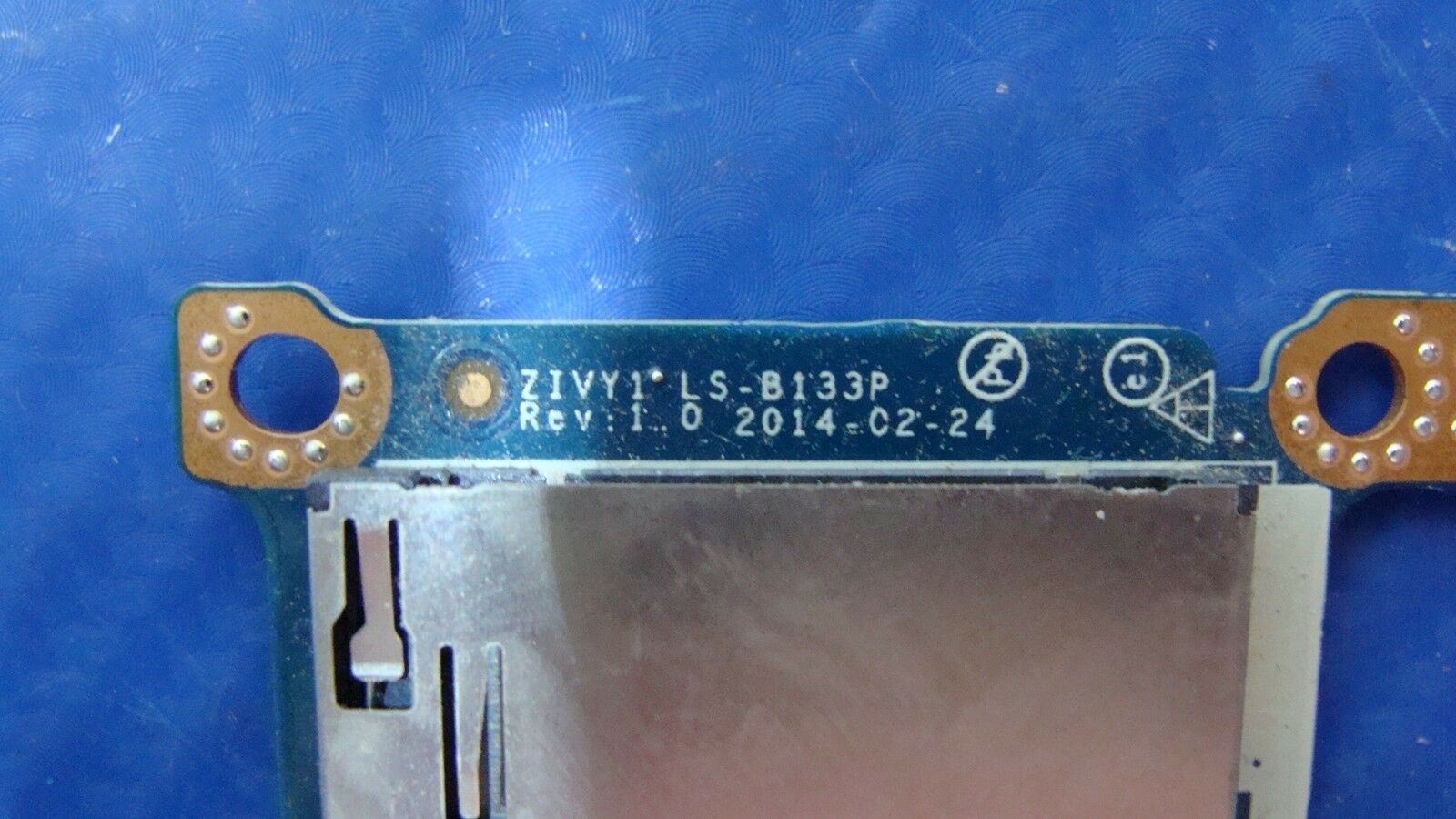 Lenovo Y40-70 14