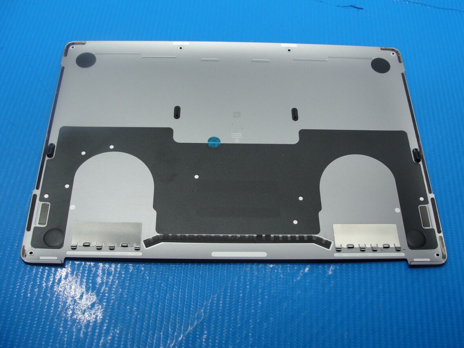 MacBook Pro A1989 13