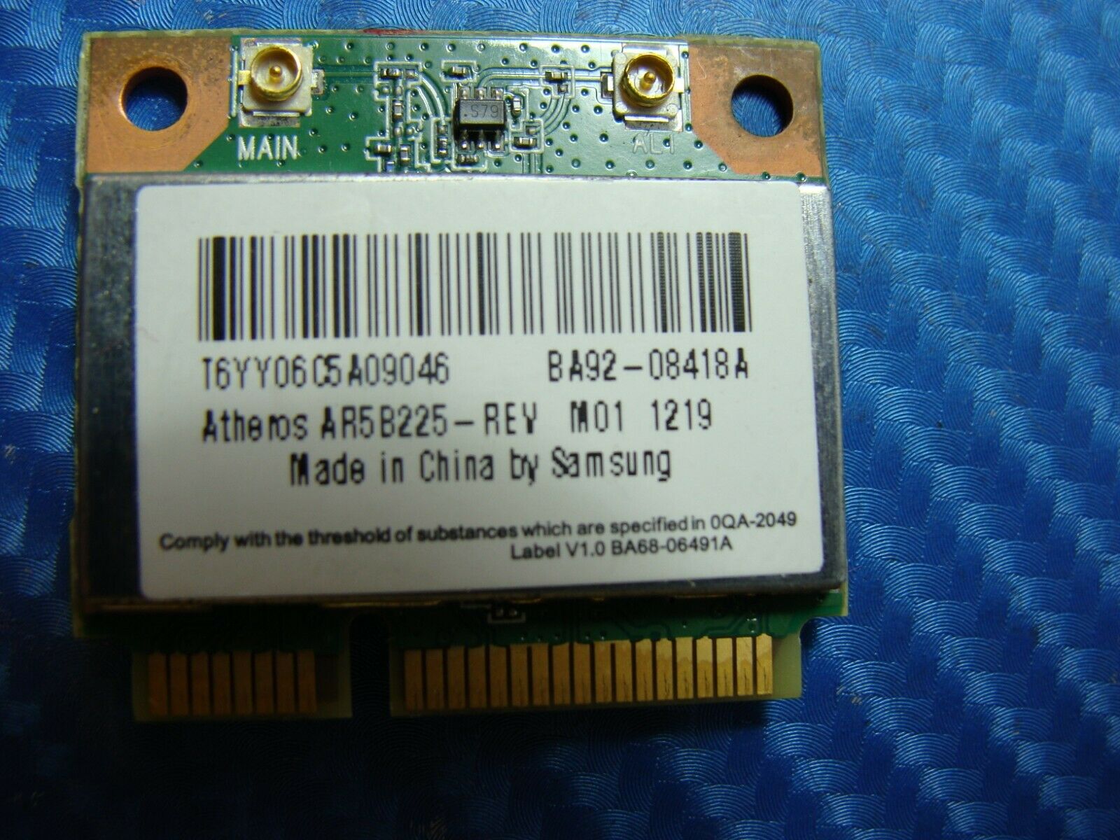 Samsung NP300E4C-A03US 14