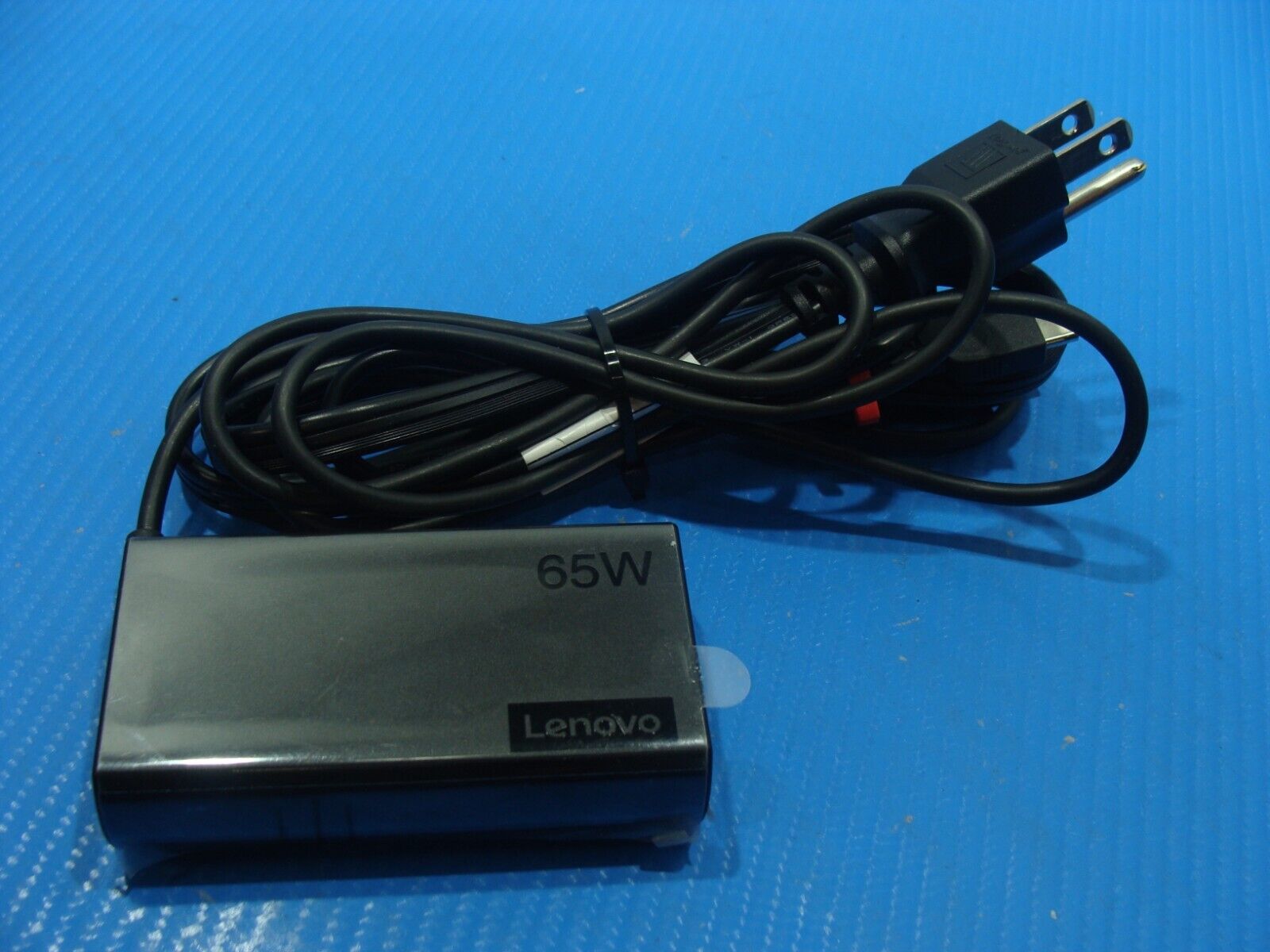 Genuine Lenovo AC Adapter Charger ADLX65YSCC3A SA10R16901 02DL155 65W USB-C