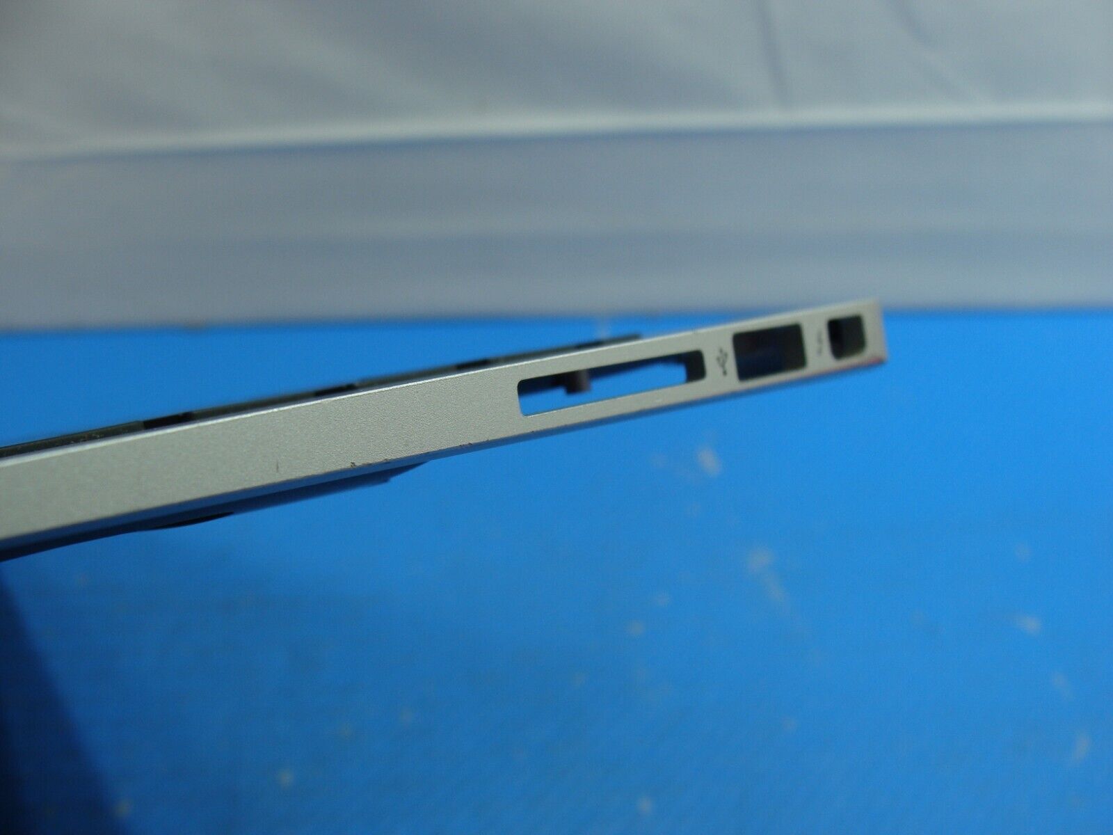 MacBook Air A1466 2015 MJVE2LL/A 13