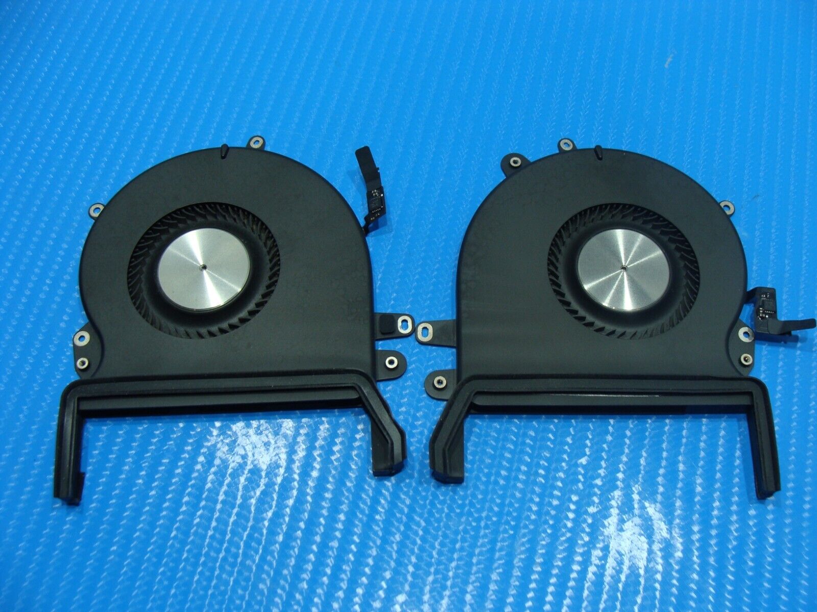 MacBook Pro A2141 16