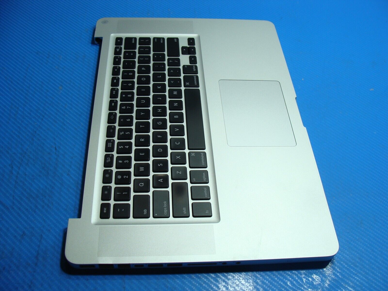 MacBook Pro A1286 Late 2011 MD318LL/A 15
