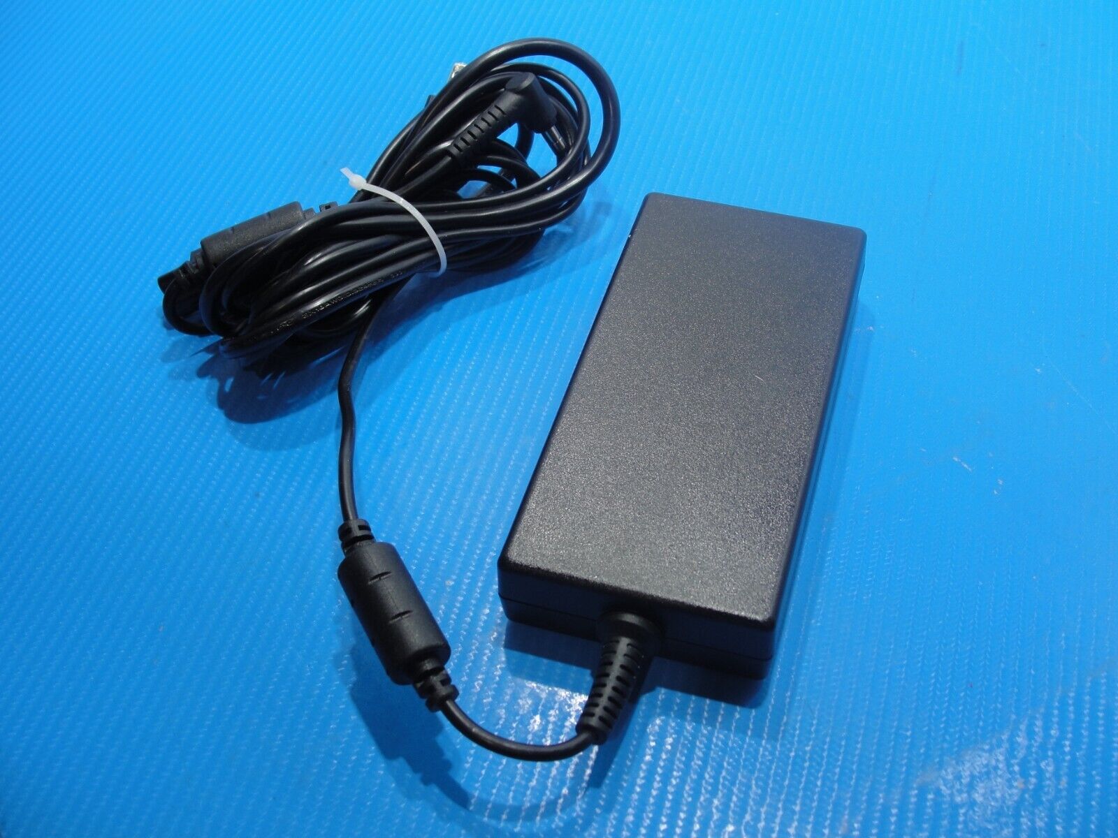 Genuine Delta AC Power Adapter 19.5V 9.23A 180W ADP-180MB K