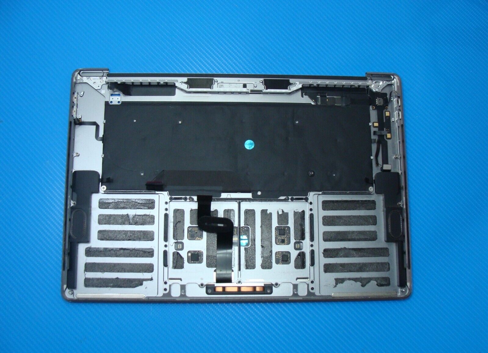 MacBook Pro A2141 2019 MVVJ2LL/A 16 Top Case NO Battery Space Gray 661-13161
