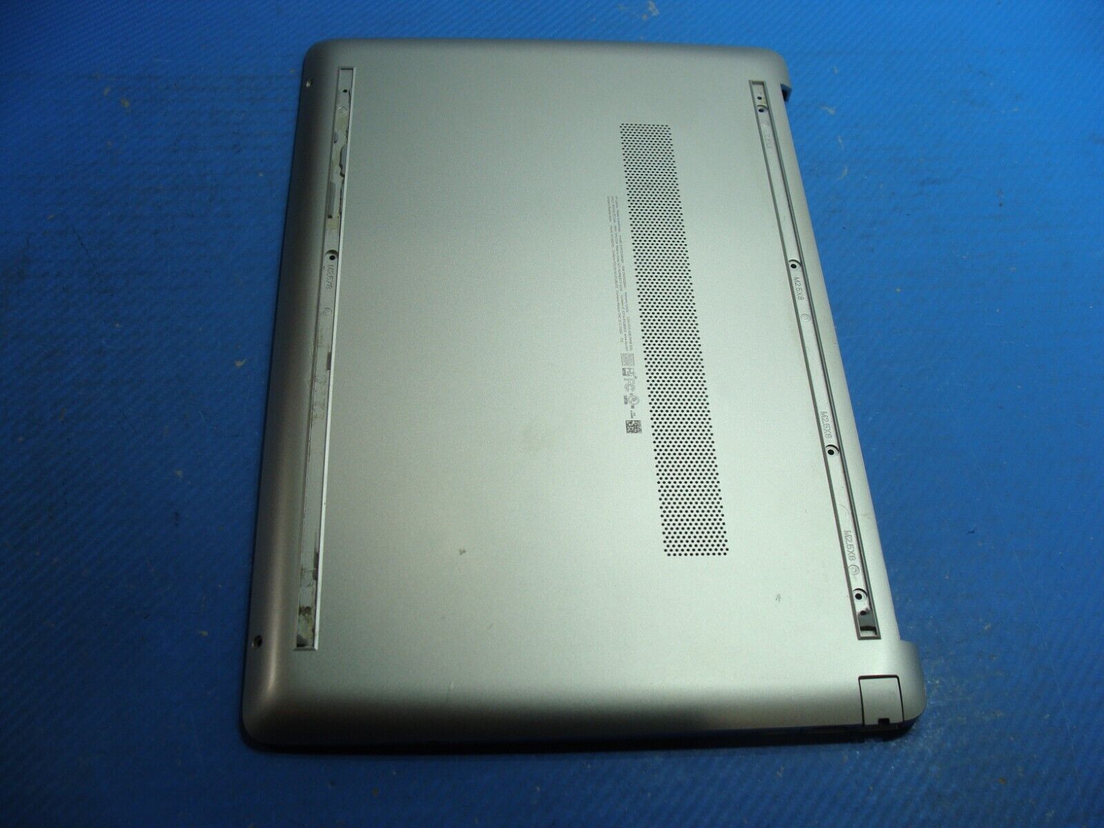 HP 15.6 15-dw0043dx OEM Bottom Case Base Cover Silver AP2H8000800 L52007-001