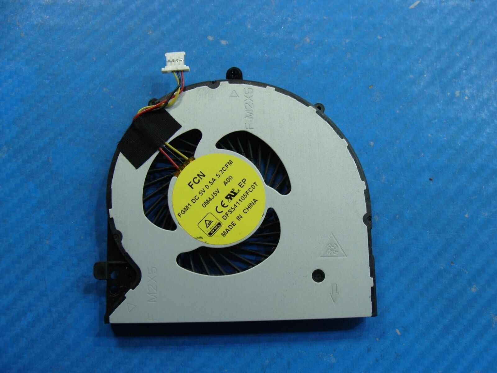 Dell Latitude 3570 15.6 Genuine Laptop CPU Cooling Fan M4J5V 023.1003W.0011