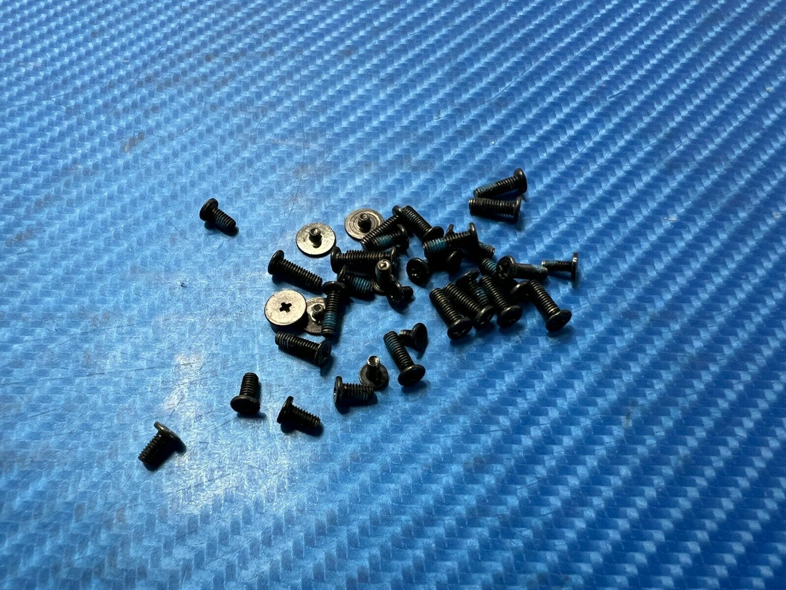 Dell Inspiron 15 5566 15.6