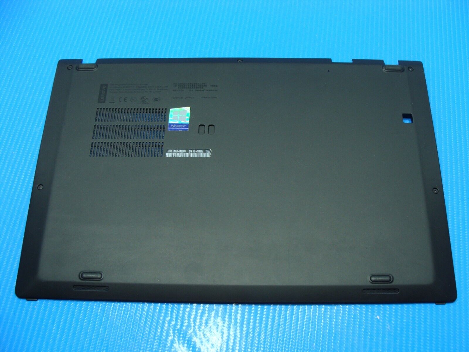 Lenovo ThinkPad 14" X1 Carbon 6th Gen Genuine Bottom Case Base Cover AM16R000600